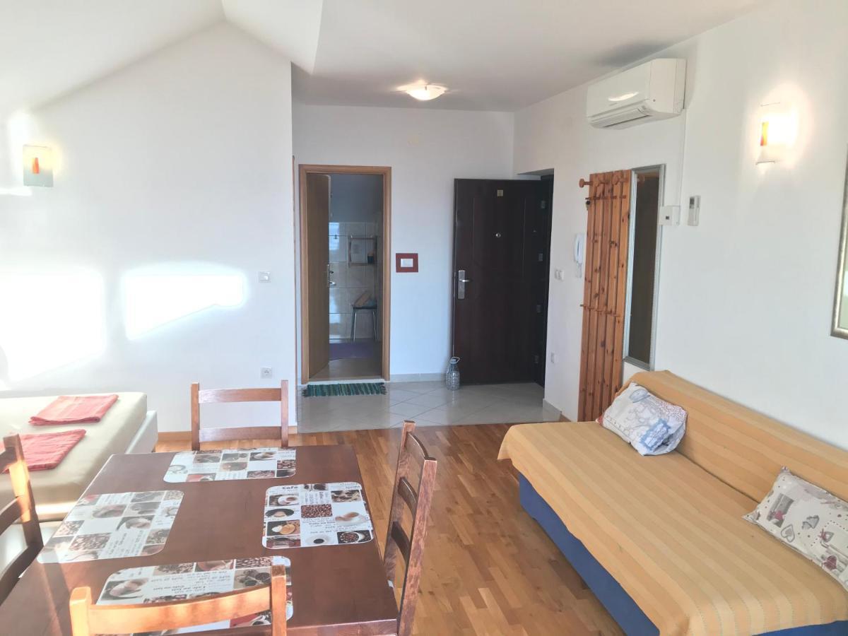 Gala Apartments Omiš Exterior foto