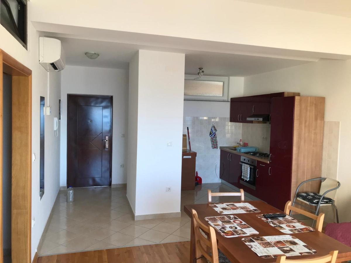Gala Apartments Omiš Exterior foto